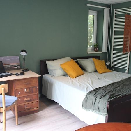 Even Heukelom Bed and Breakfast Afferden  Exteriör bild